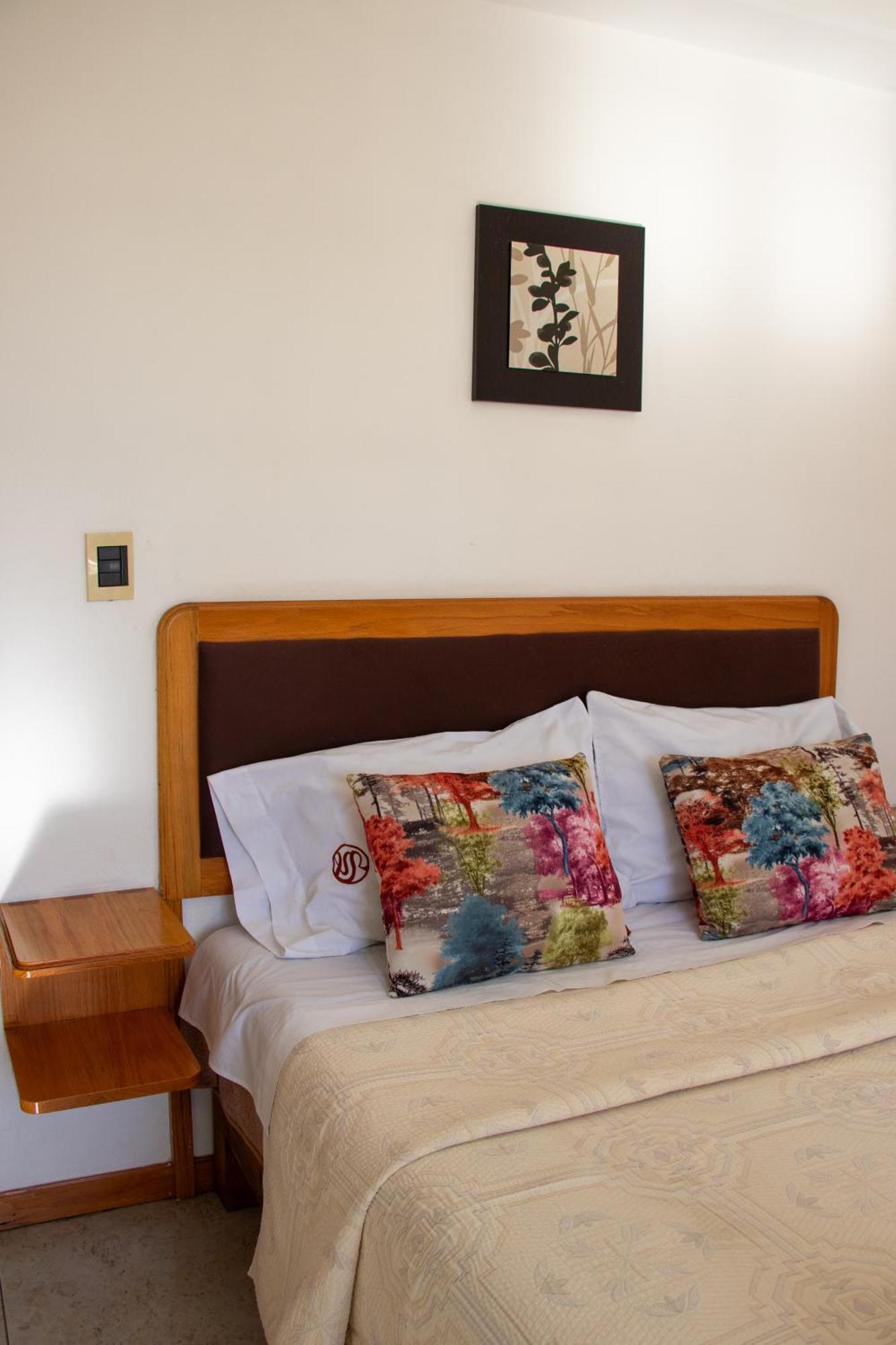 פואבלה Suites Sevilla מראה חיצוני תמונה